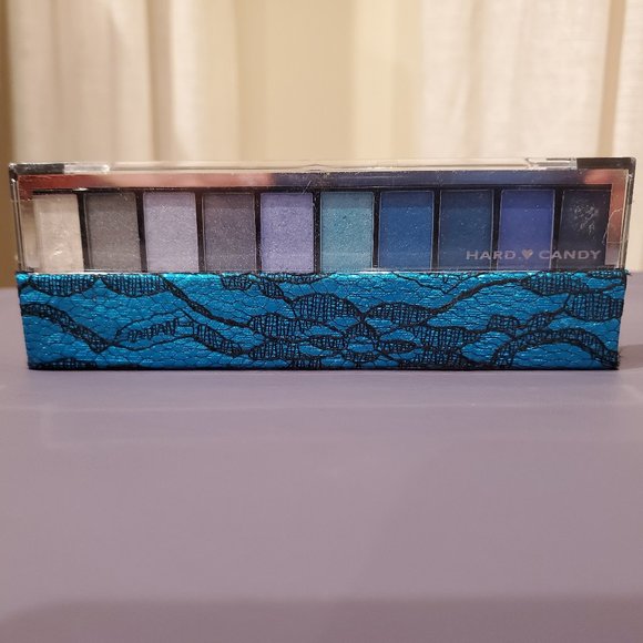 Hard Candy Feelin’ Blue Mermaid Vibes Eyeshadow Palette / Shades Of Blue - Picture 1 of 4